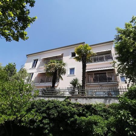 Villa Sara 茨里克韦尼察 外观 照片